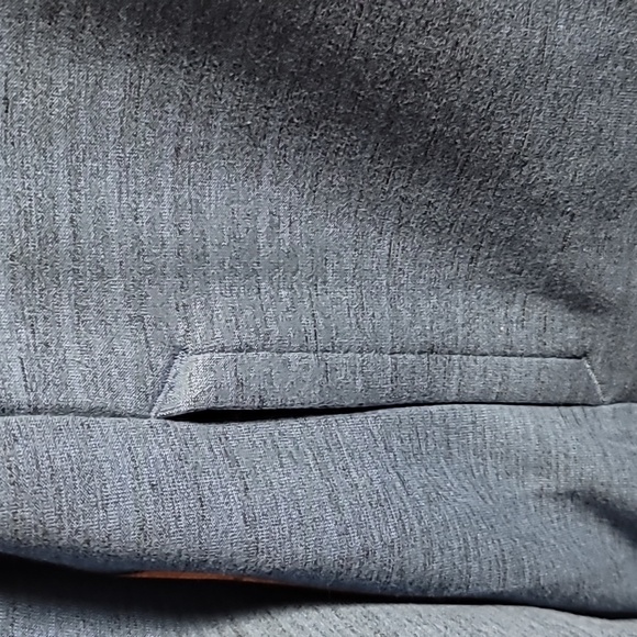 Uniqlo lightweight zip up hoddie jacket small nwt - Picture 3 of 6